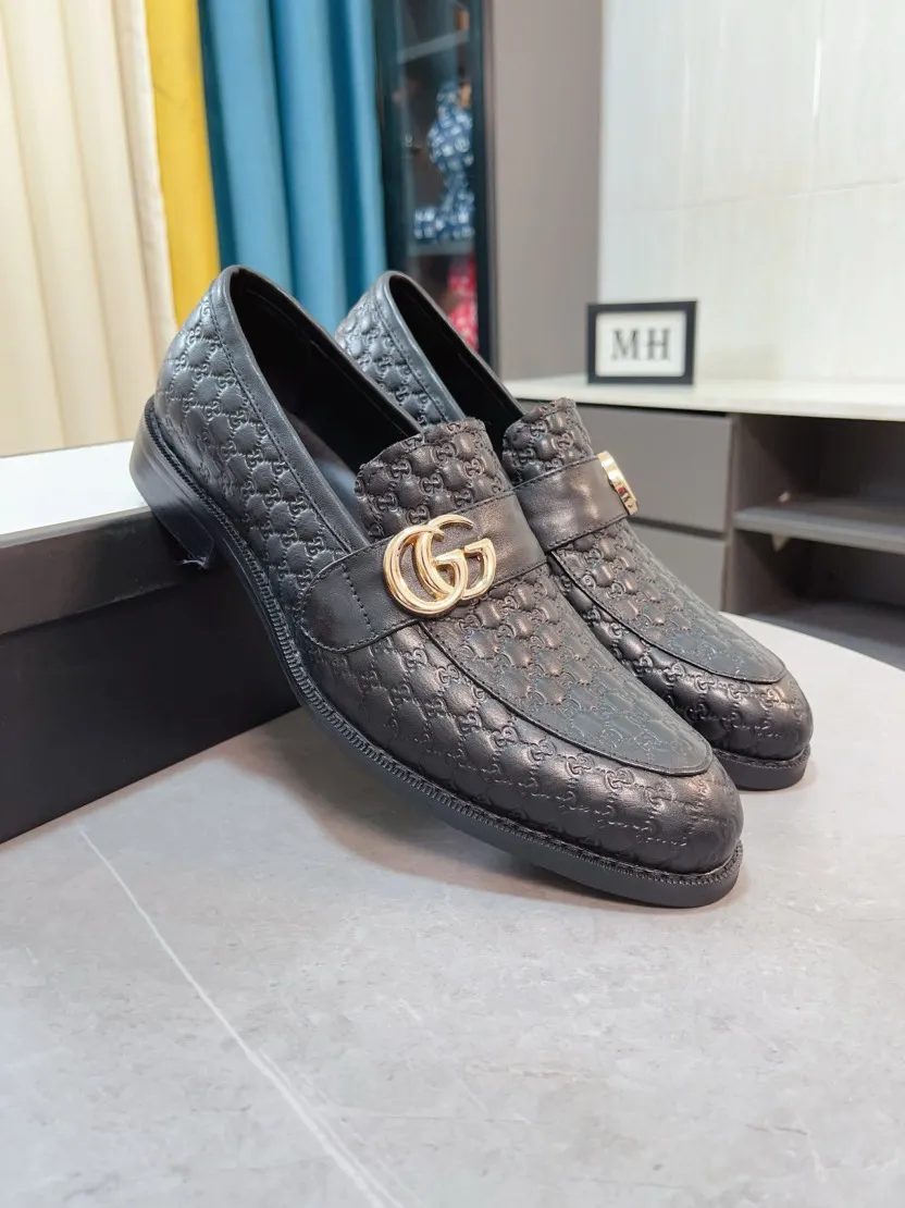 Men's Men's Shoes 💰458🌹🌹【GUCCI】The most popular classic Gucci leather shoes. Synchronized with the official website, the upper is made of Italian open-edge pig ostrich pattern➕cow leather lining, with unique brand and unique craftsmanship. Highlighting the hot style of the new year. Stop hesitating, stop wandering, get it now. Number: 38--44, 45 46 can be customized